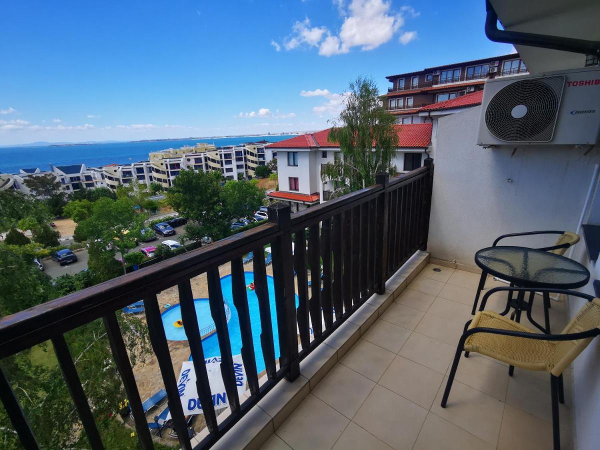 Marina Delfin Apartments - Top Location & Pet Friendly Sveti Vlas Luaran gambar