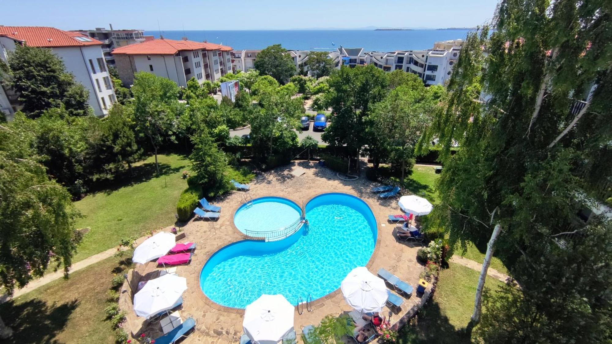 Marina Delfin Apartments - Top Location & Pet Friendly Sveti Vlas Luaran gambar